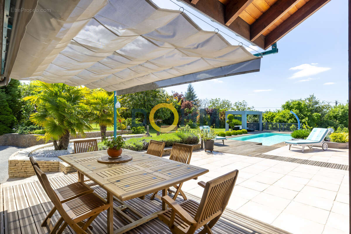 Maison à LES ABRETS