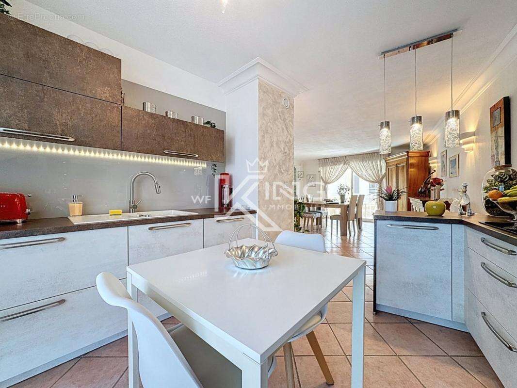 Appartement à SAINT-RAPHAEL