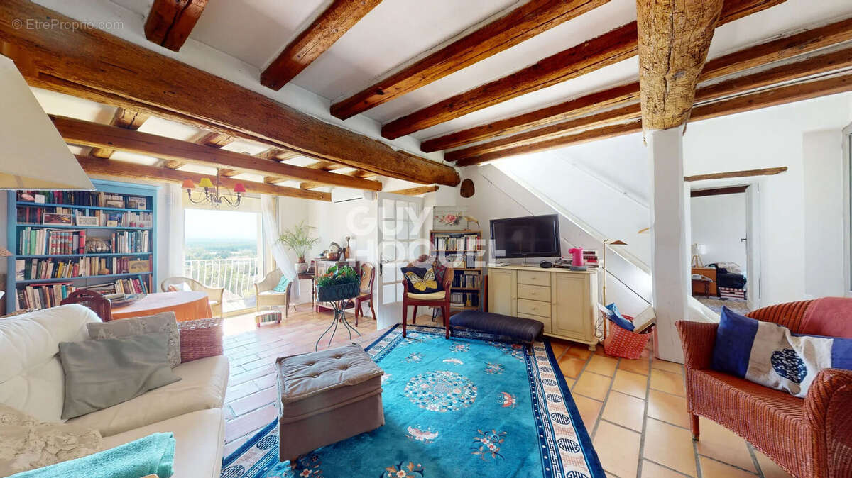 Maison à CHATEAUNEUF-DE-GADAGNE