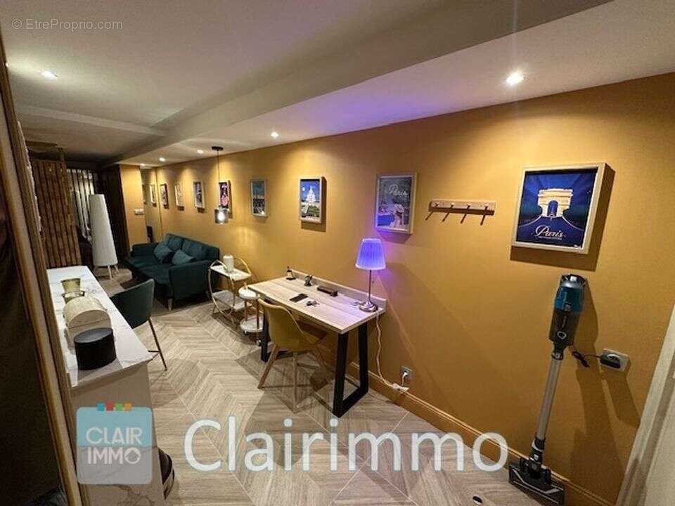 Studio dans la Venise Provençale - Commerce à MARTIGUES