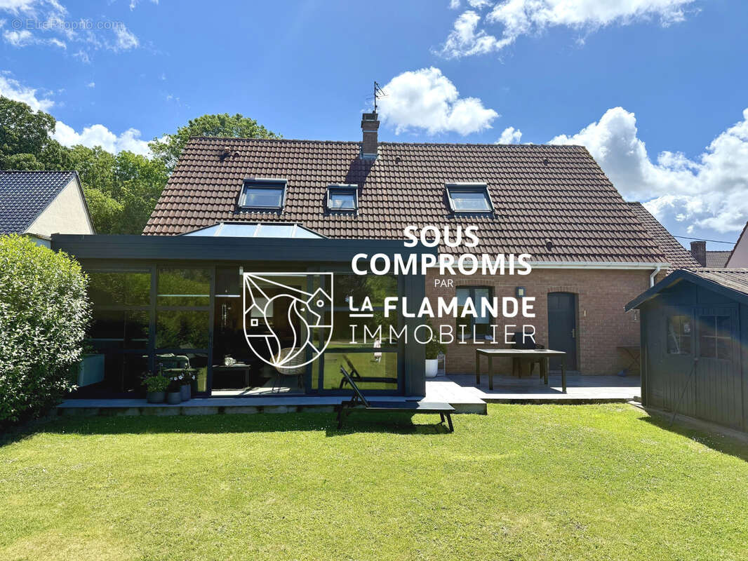 Maison à RENESCURE