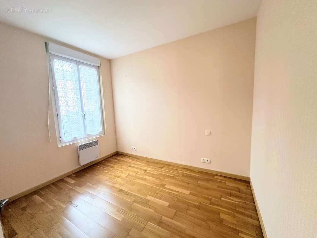 Maison à FORGES-LES-EAUX