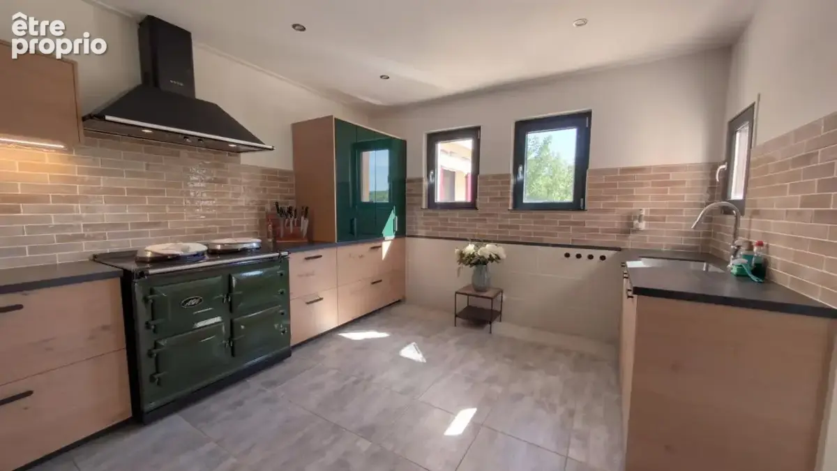 Payrac (46), Propriété d'exception,440m², 19 pièces, 10 chambres, chacune avec salle d'eau privative, gîte, piscine... Élégance  - photo 7