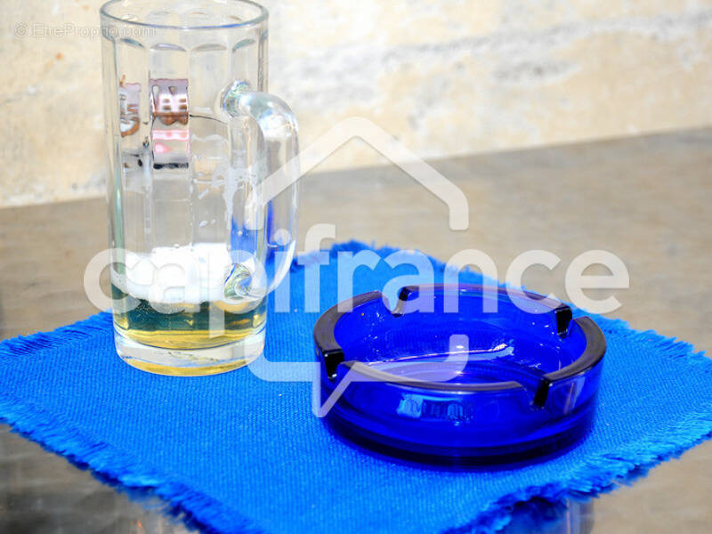 Commerce à COSNE-COURS-SUR-LOIRE