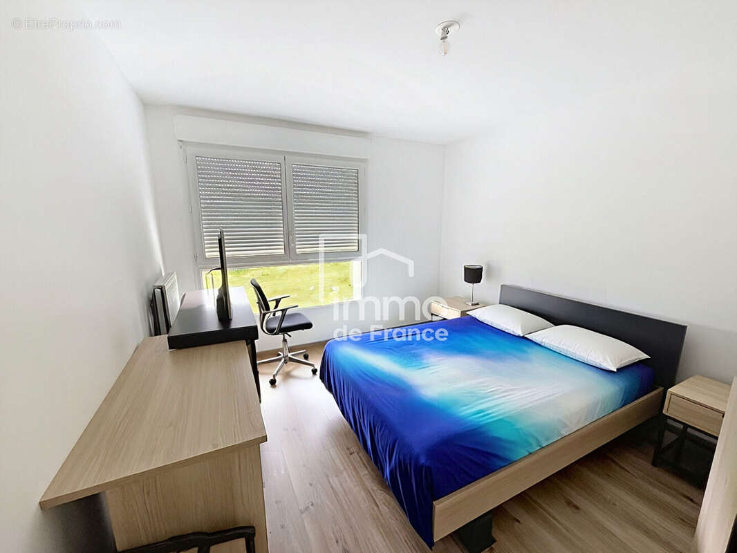 Appartement Chevrier T3 de 67 m2 avec terrasse vue nature et trois parkings. - photo 7