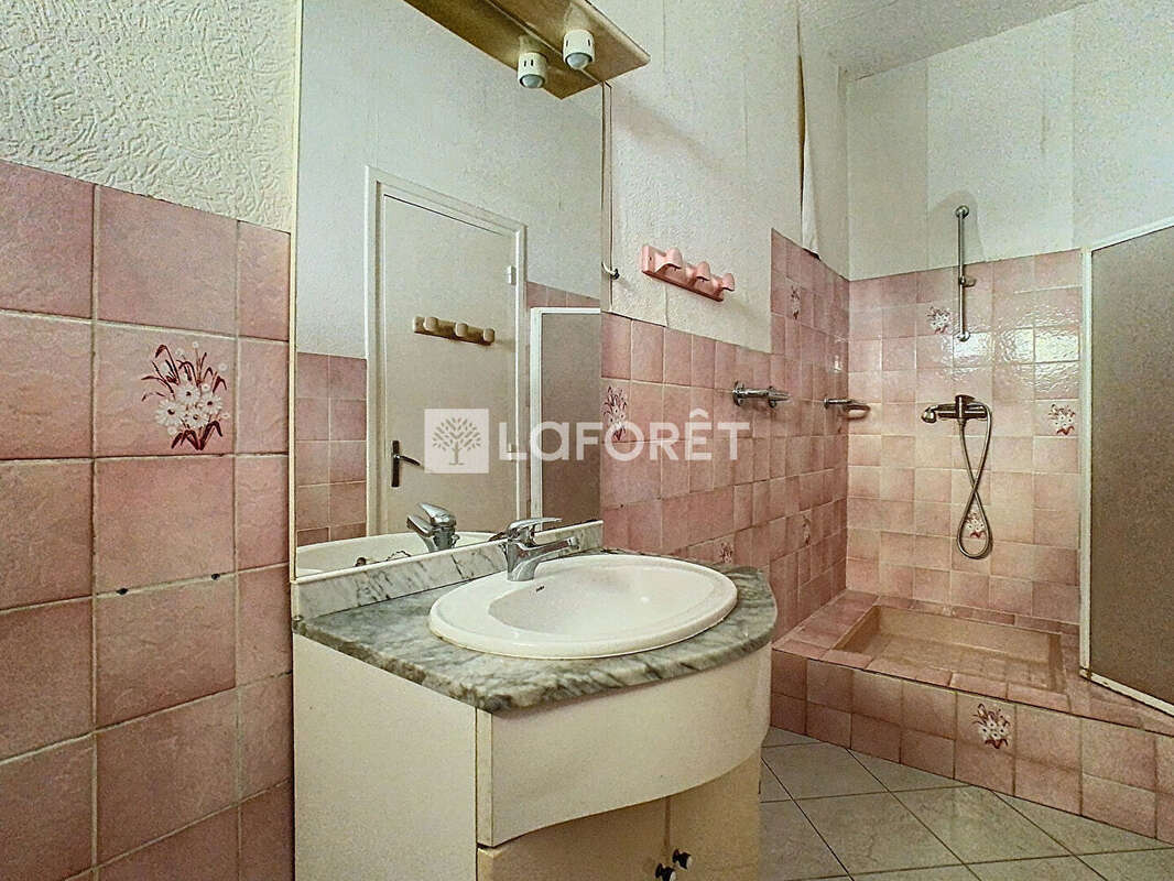 A vendre à AVOCOURT - 132 m² - 3 chambres - photo 9