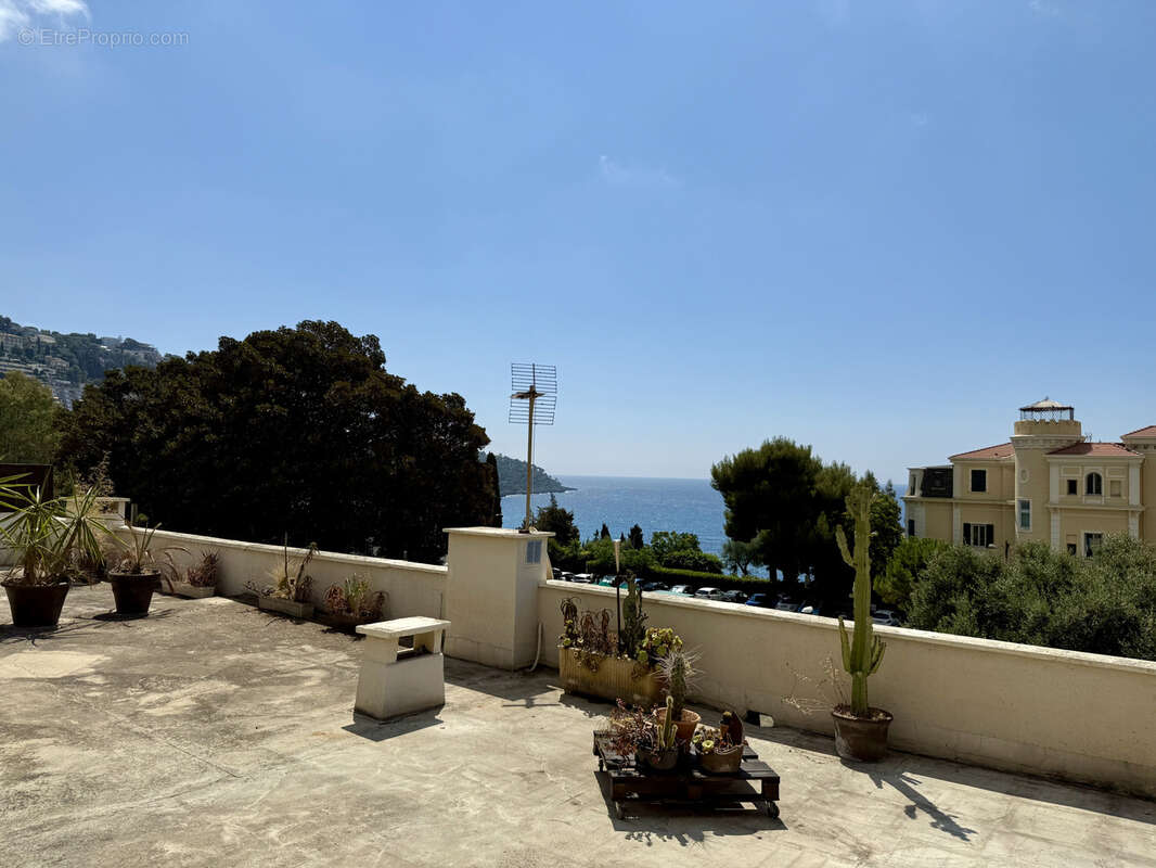Appartement à ROQUEBRUNE-CAP-MARTIN
