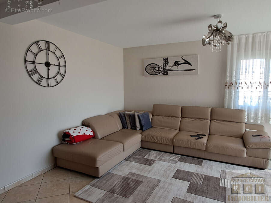 Maison à LA COTE-SAINT-ANDRE