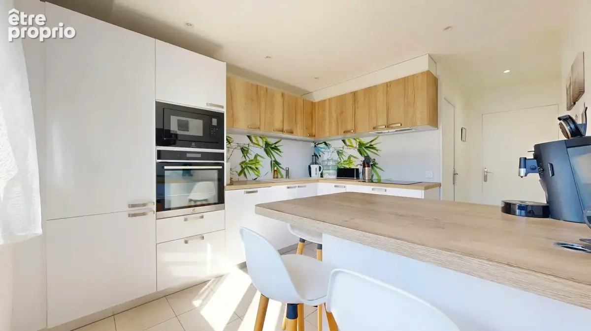 Appartement 5 pièces 117 m² à vendre à Villeurbanne (69100) - photo 2