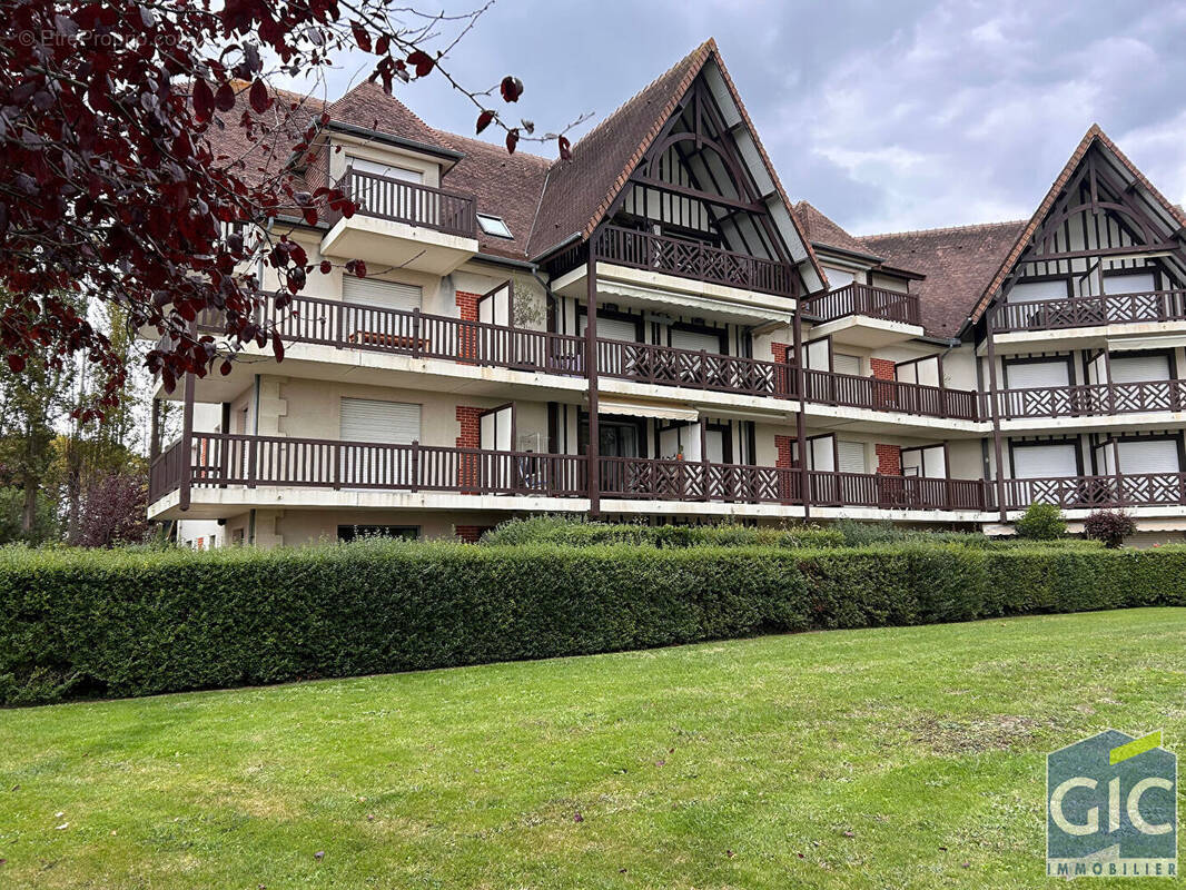 Appartement à TROUVILLE-SUR-MER