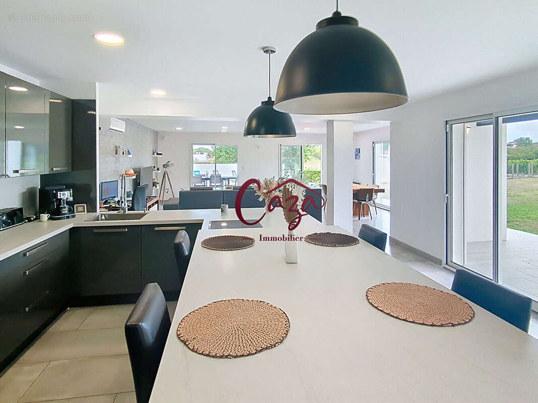 Maison à SAINT-GERMAIN-DU-PUCH