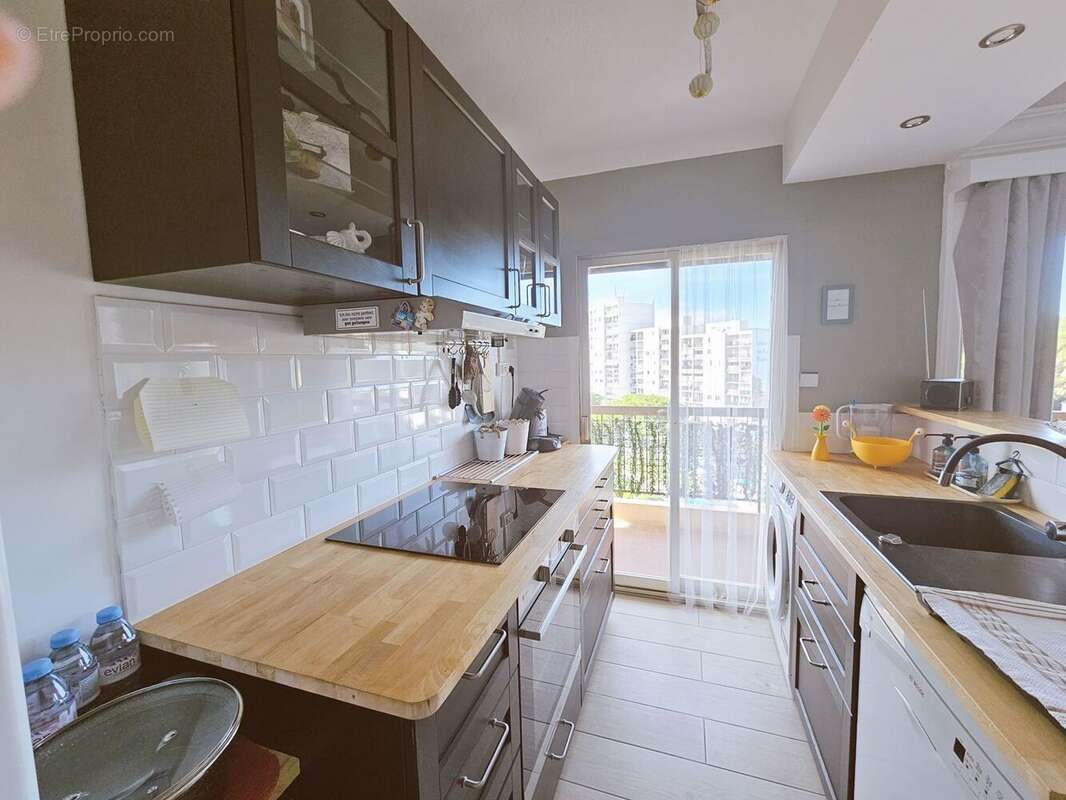 Appartement à LE CANNET