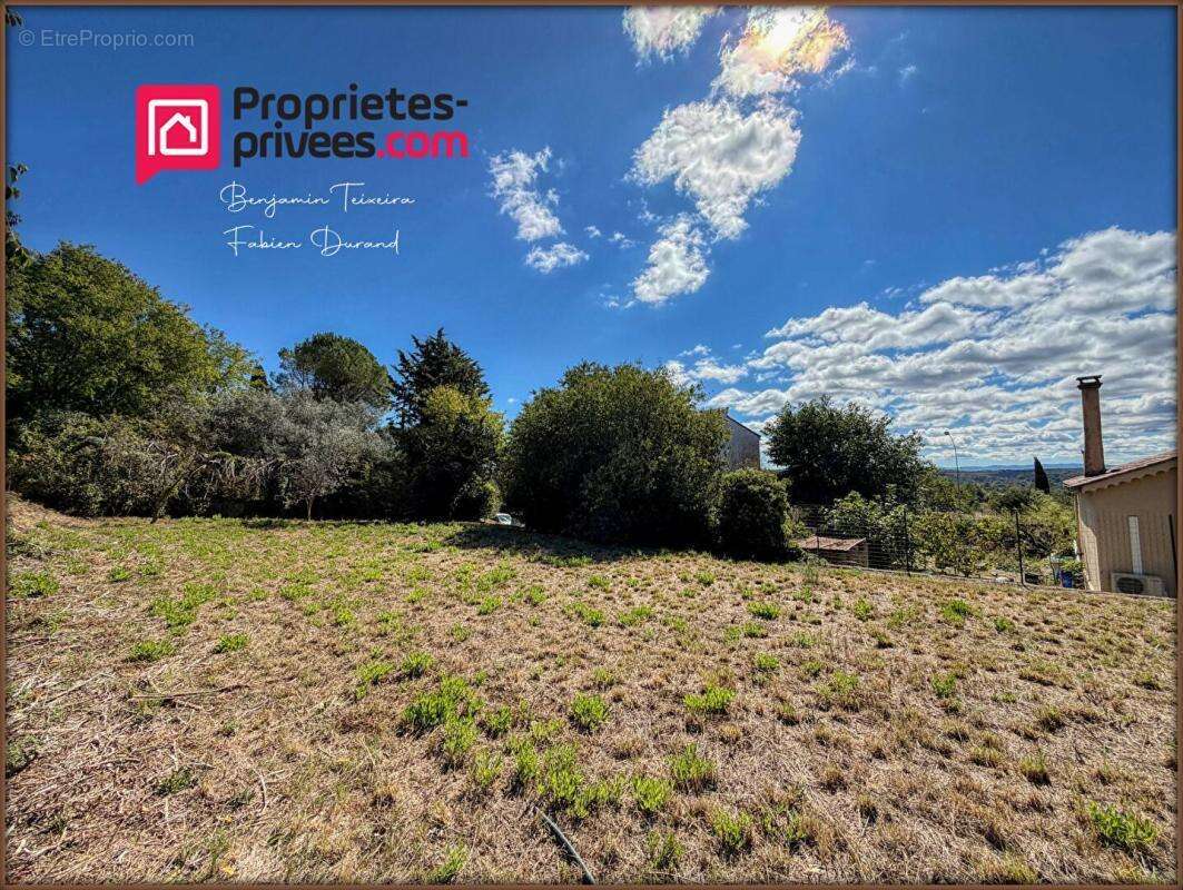 Terrain à DRAGUIGNAN