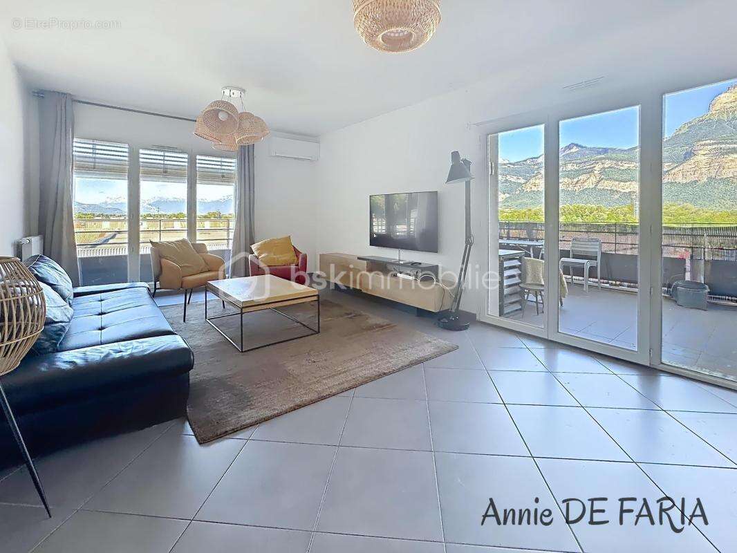 Appartement t3 de 70m2 avec terrasse froges 38190 - photo 6