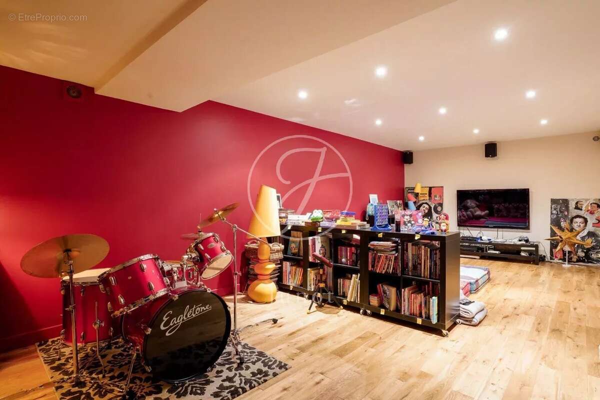 Maison à LE VESINET