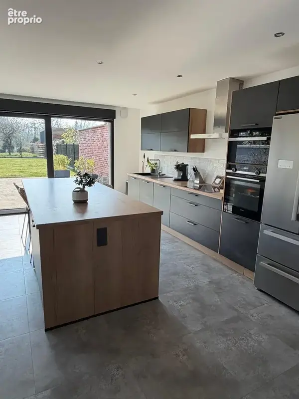 Maison 1930 semi individuelle entièrement rénovée avec gout !! - photo 6