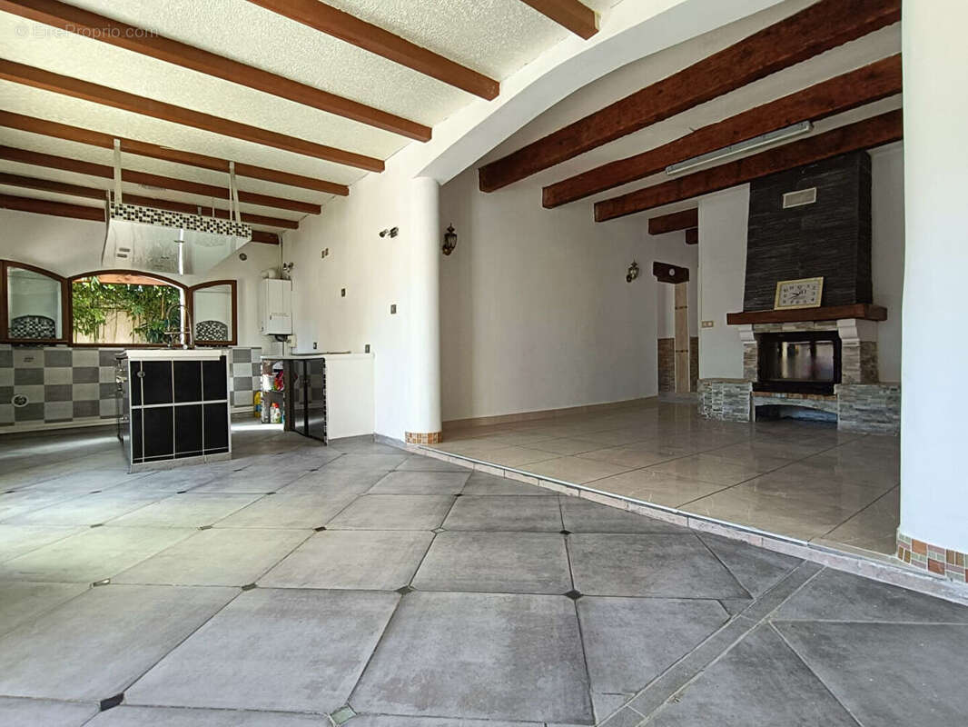 Maison à MARSEILLE-9E