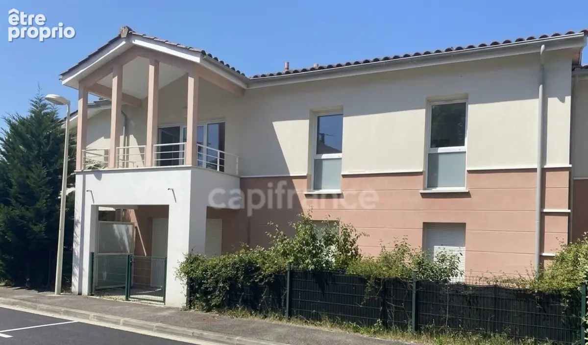 A SAINT AUBIN DE MEDOC (33): Rare- T3  lumineux de 63,05 m² au dernier étage, avec terrasse couverte et place de parking privati - photo 8