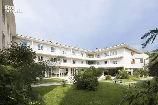 Appartement à LA BOUILLADISSE