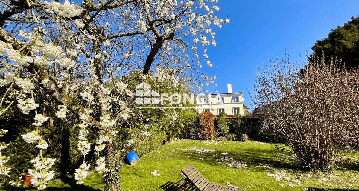 Maison à CHATENAY-MALABRY