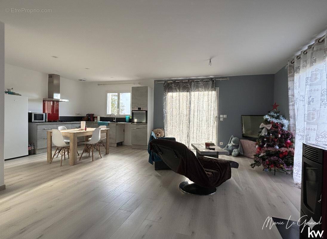 Maison à PONT-DE-LARN