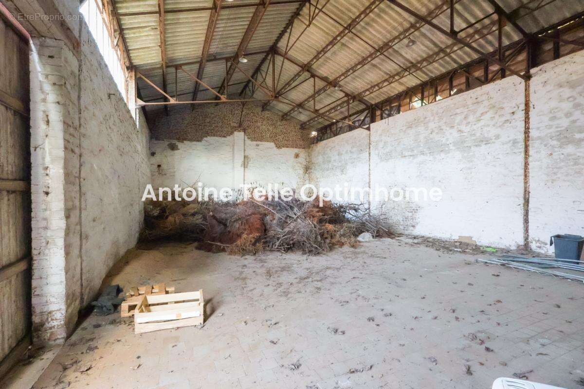 Proche Le Cateau 59360 - Maison individuelle avec nombreuses dépendances & jardin sur 1700m² - photo 14
