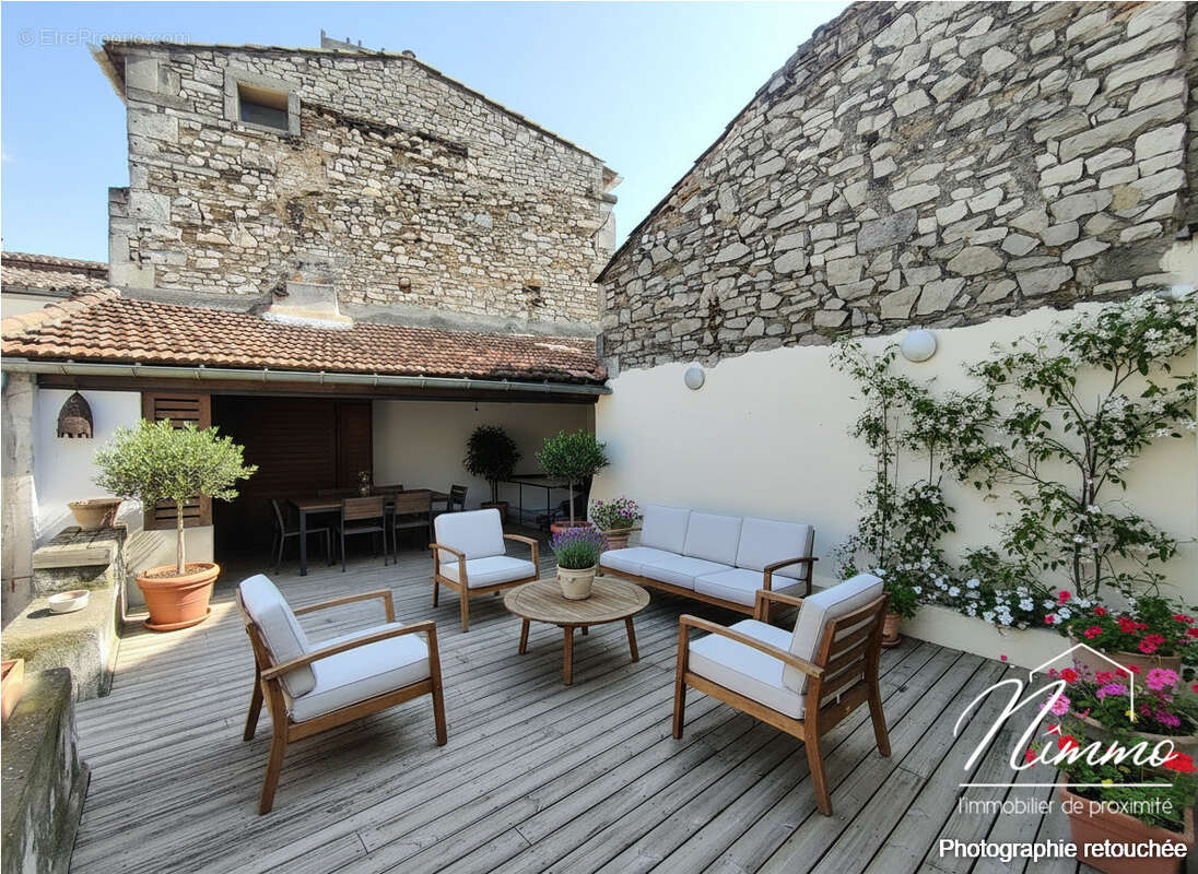 Appartement à NIMES