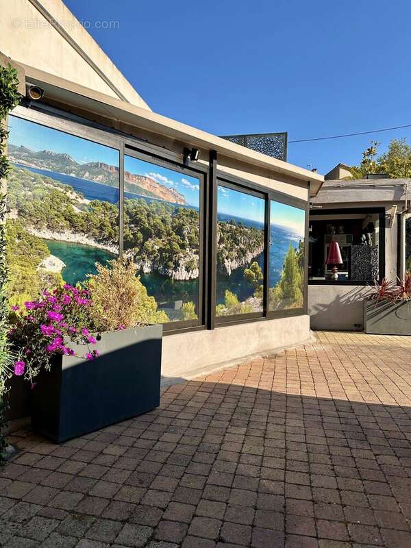 Autre à CASSIS
