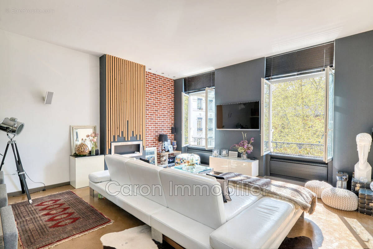 Appartement à LYON-9E