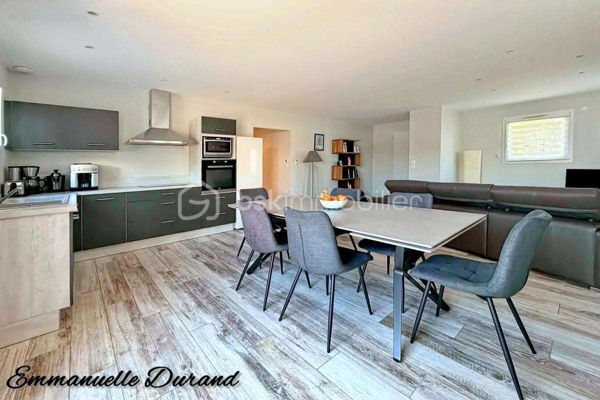 Maison à PIERRELATTE