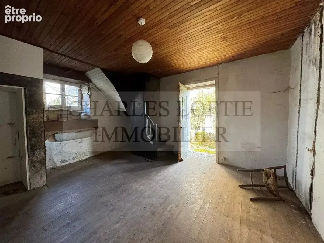 Jolie maison à rénover au cur d'un village de la Bouriane - photo 10