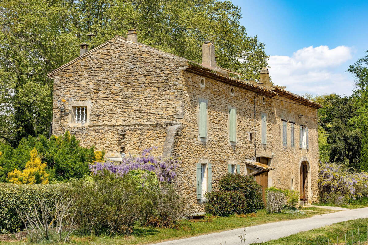 Maison à VENEJAN