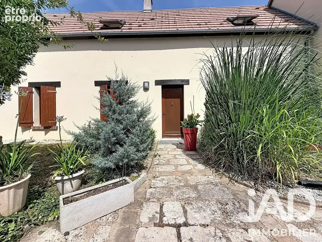 Photo 1 - Maison à DAMMARIE
