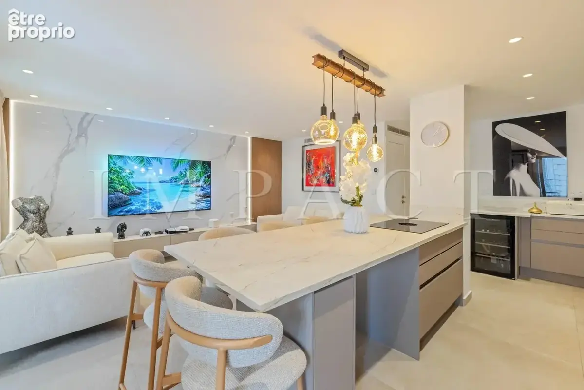 Exclusivité - Cannes proche Croisette Appartement 4 pièces rénové à vendre - photo 5