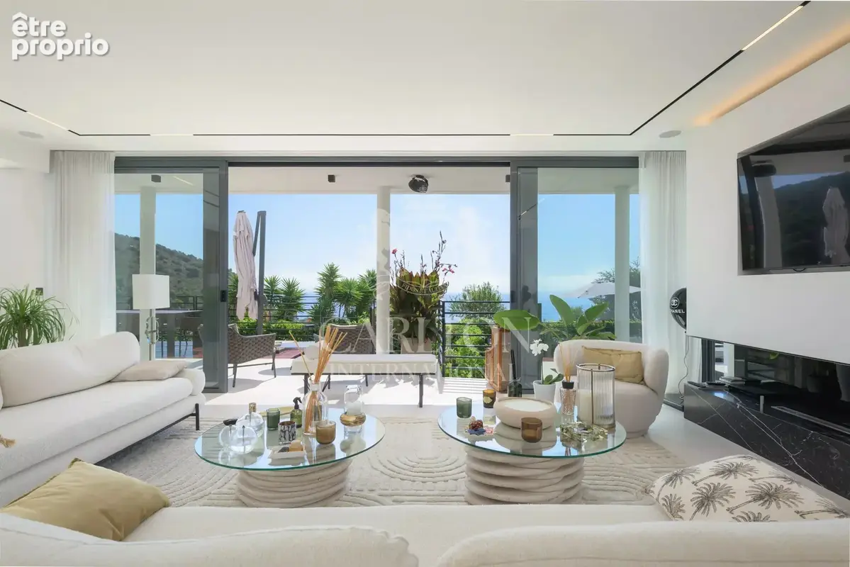 Èze – Villa contemporaine avec vue mer panoramique et terrain plat - photo 2
