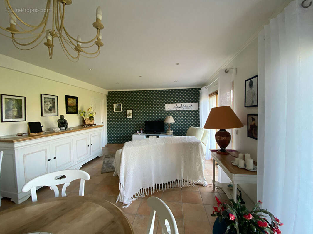 Maison à PLEYBER-CHRIST