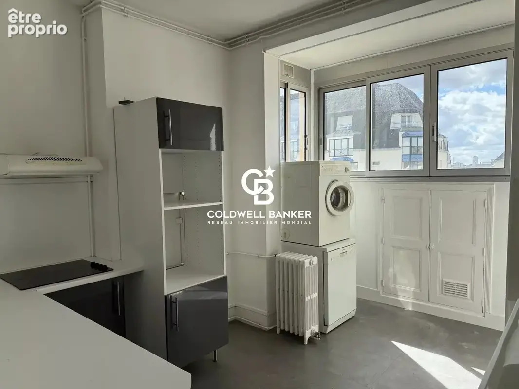 Appartement T5 Art Déco avec balcon, vue exceptionnelle, parking et cave – Hyper centre de Tours - photo 5