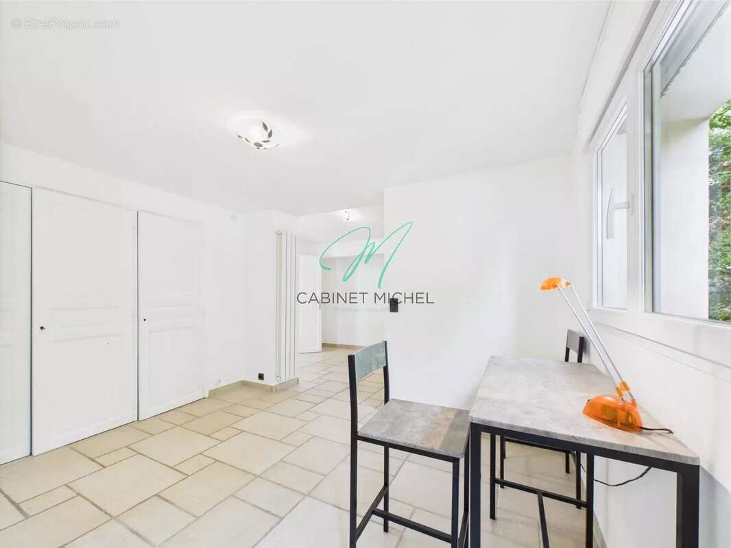 Maison à ROQUEFORT-LES-PINS