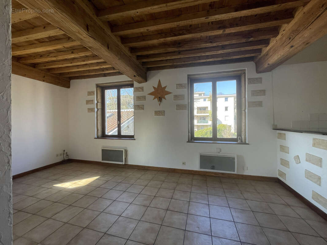 Appartement à LYON-9E
