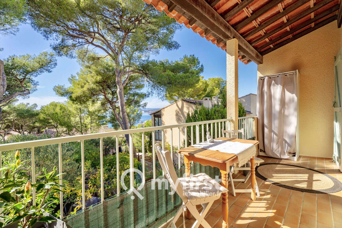 Appartement à SANARY-SUR-MER