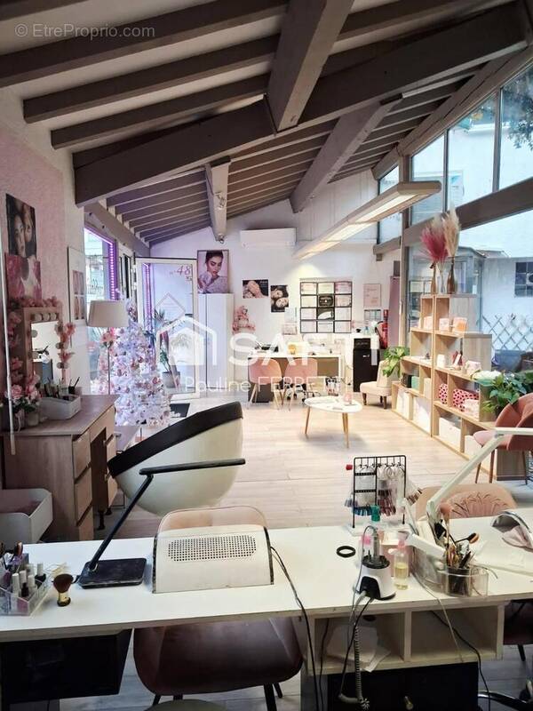 Photo 1 - Commerce à NARBONNE