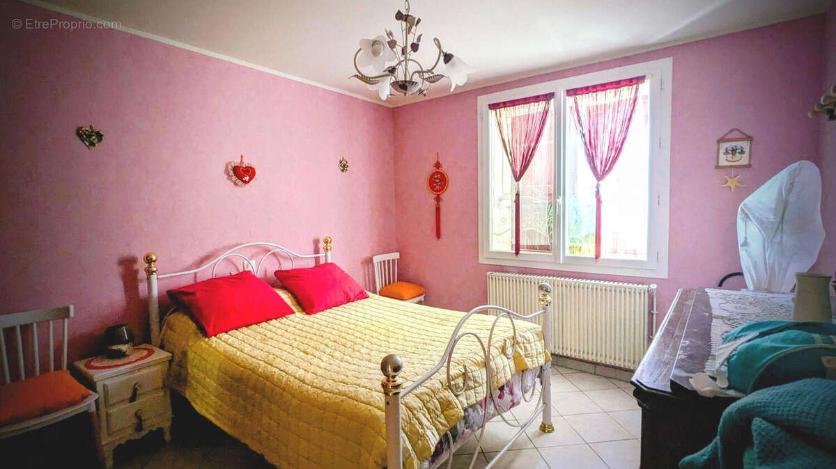 chambre - Maison à SAINT-ORENS-POUY-PETIT