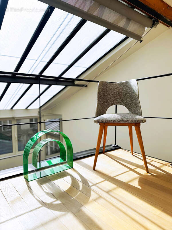 Appartement à PARIS-9E