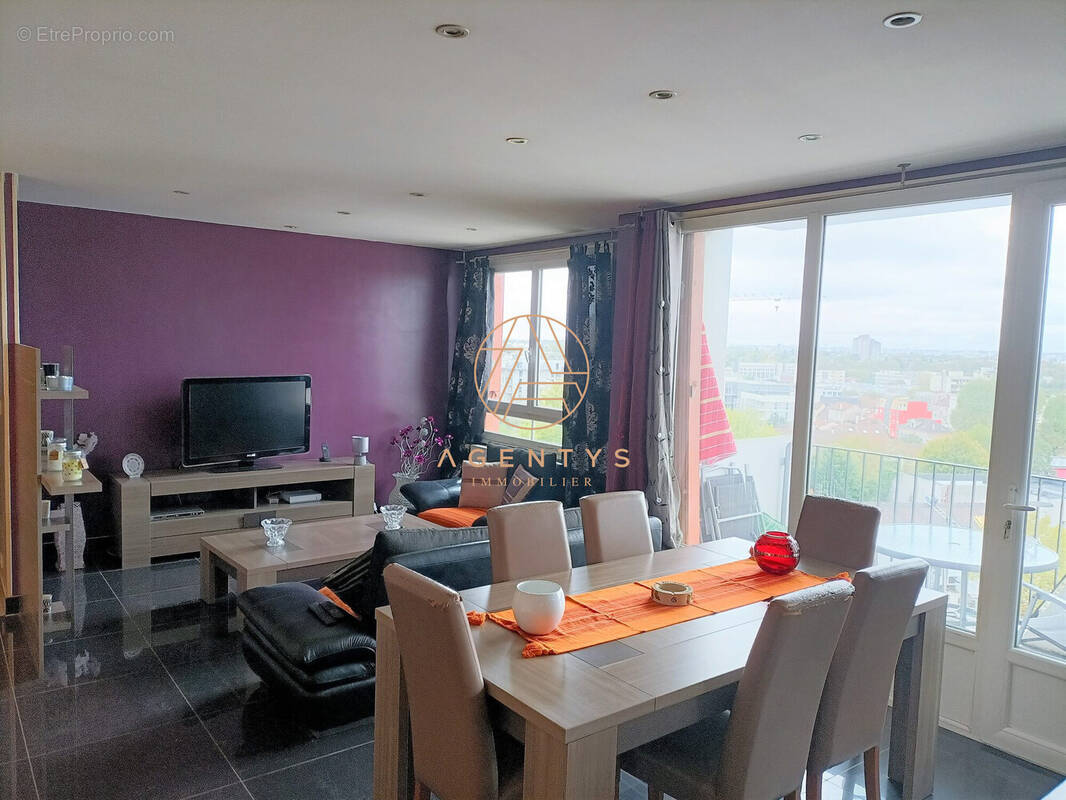 Appartement à CHAMPIGNY-SUR-MARNE