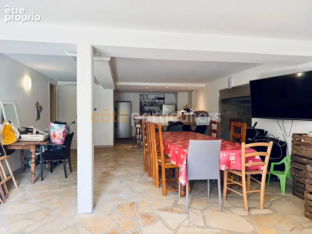 Maison Conde Sur Vire 10 pièce(s) 325 m2 - photo 12