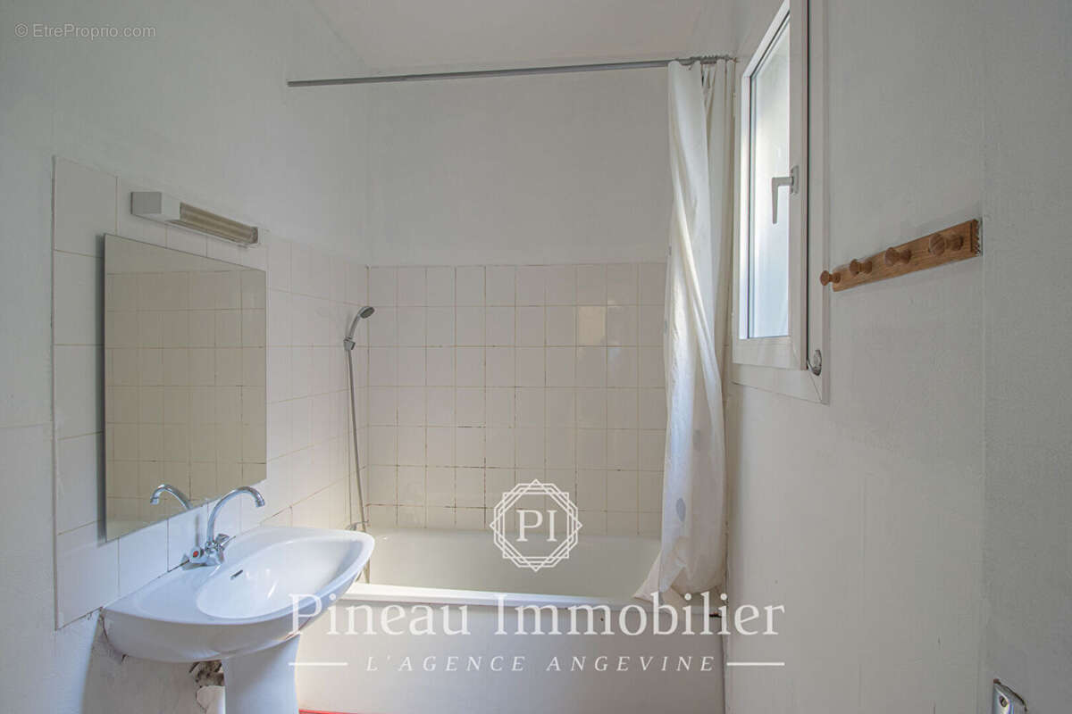 T1 bis - hyper centre / boulevard carnot - 32m2 - photo 5