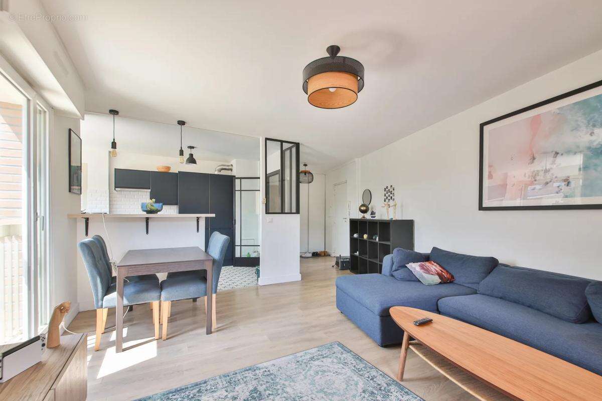 Appartement de 3 pièces de 70,5 m² à Cachan vendu loué meublé - photo 2