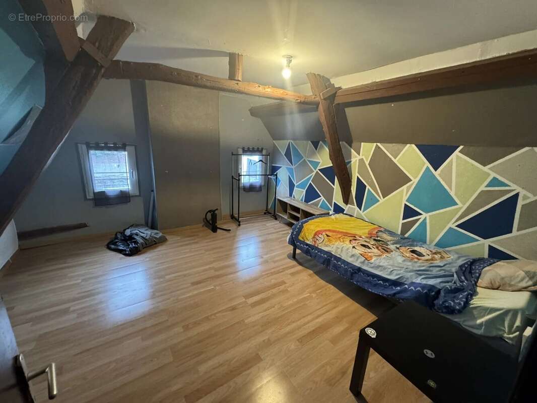 Appartement à DOUCHY-LES-MINES