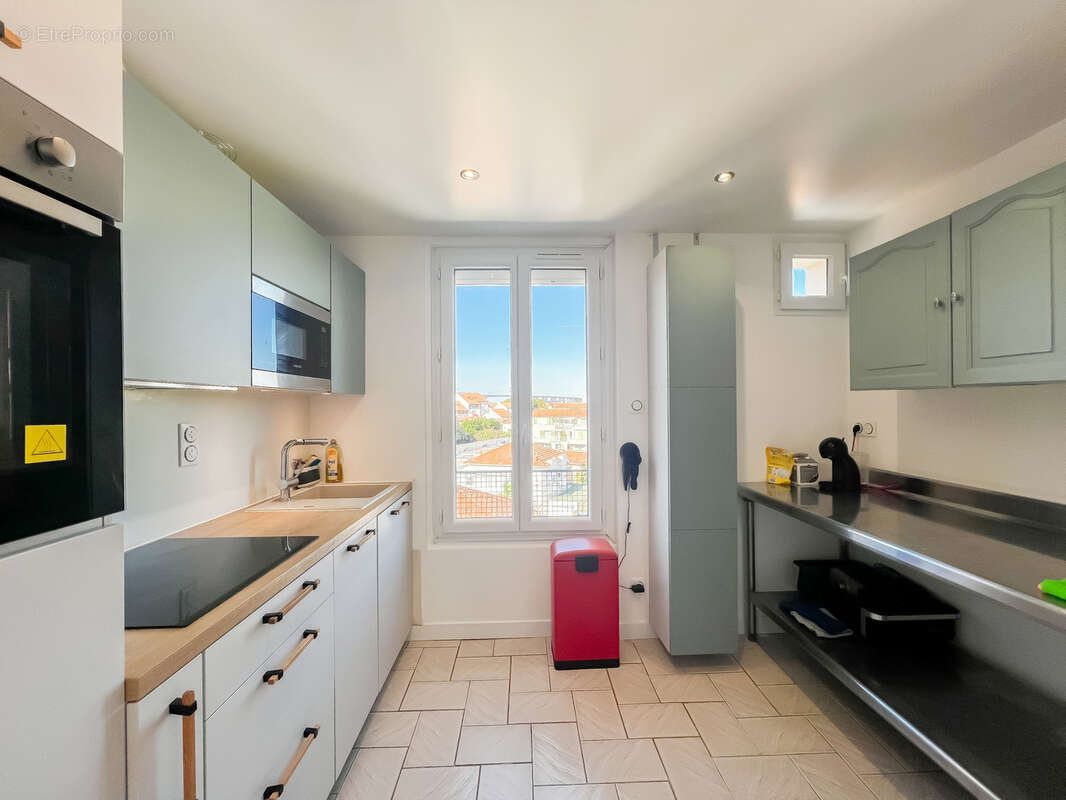 Appartement à PORT-DE-BOUC