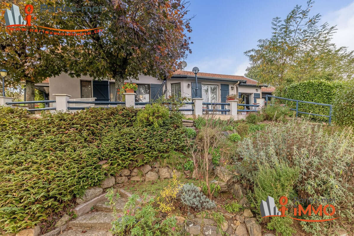 Maison à PONTCHARRA-SUR-TURDINE